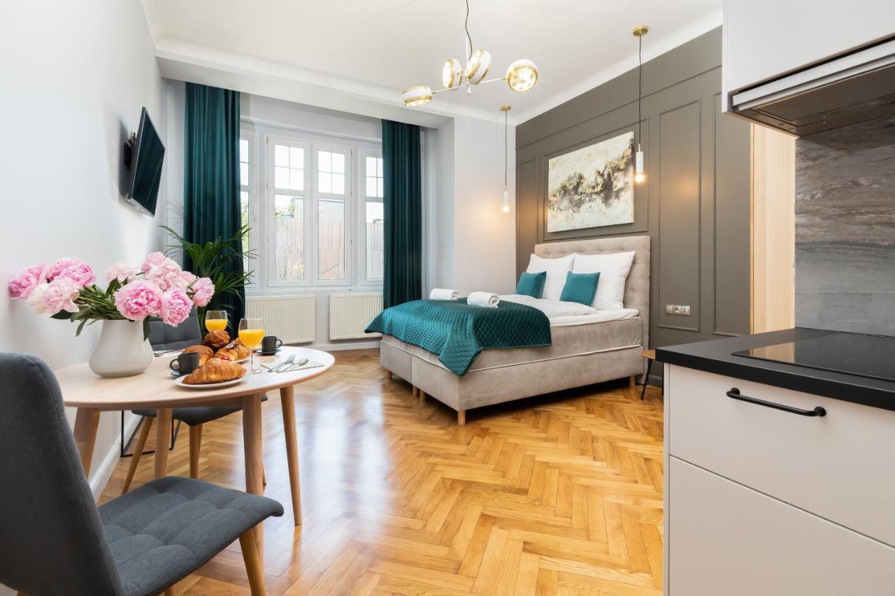 Sopot Rivoli Apartments Near The Beach & Pier By Noclegi Renters Exterior foto